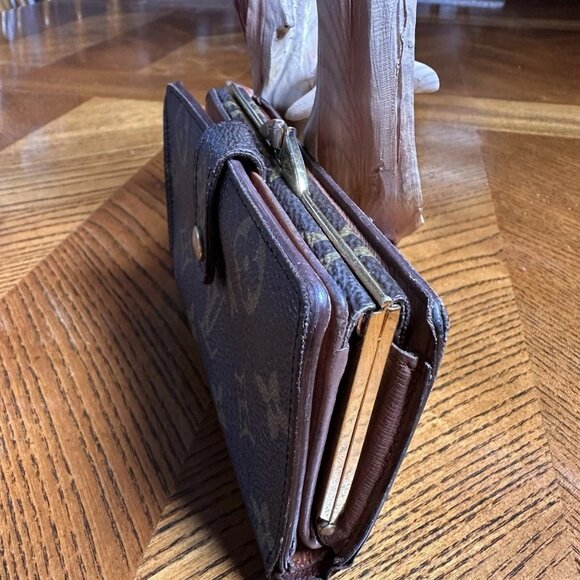 Louis Vuitton wallet vintage - Picture 7 of 11